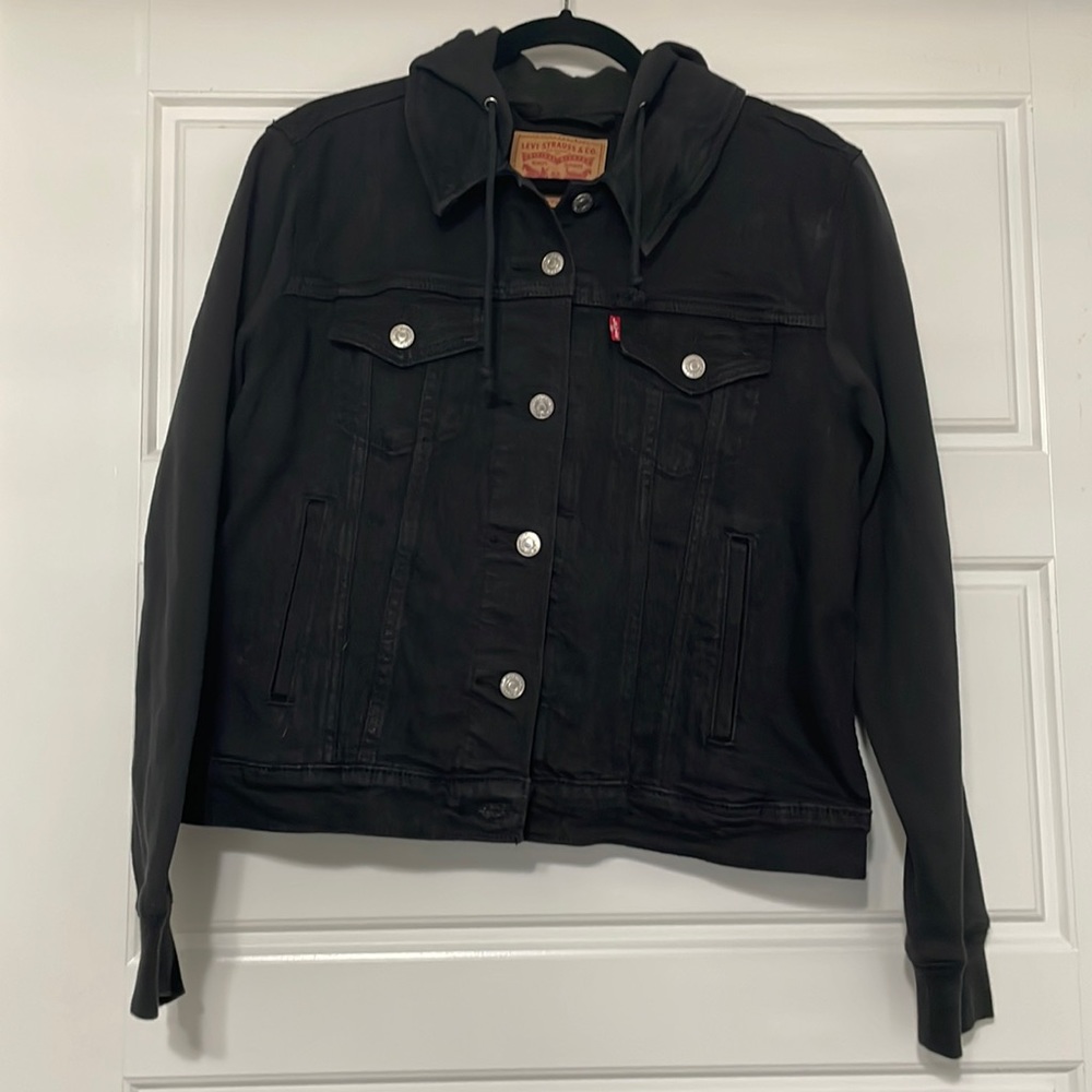 Levi Jean Jacket w/ Hood Woman’s XL